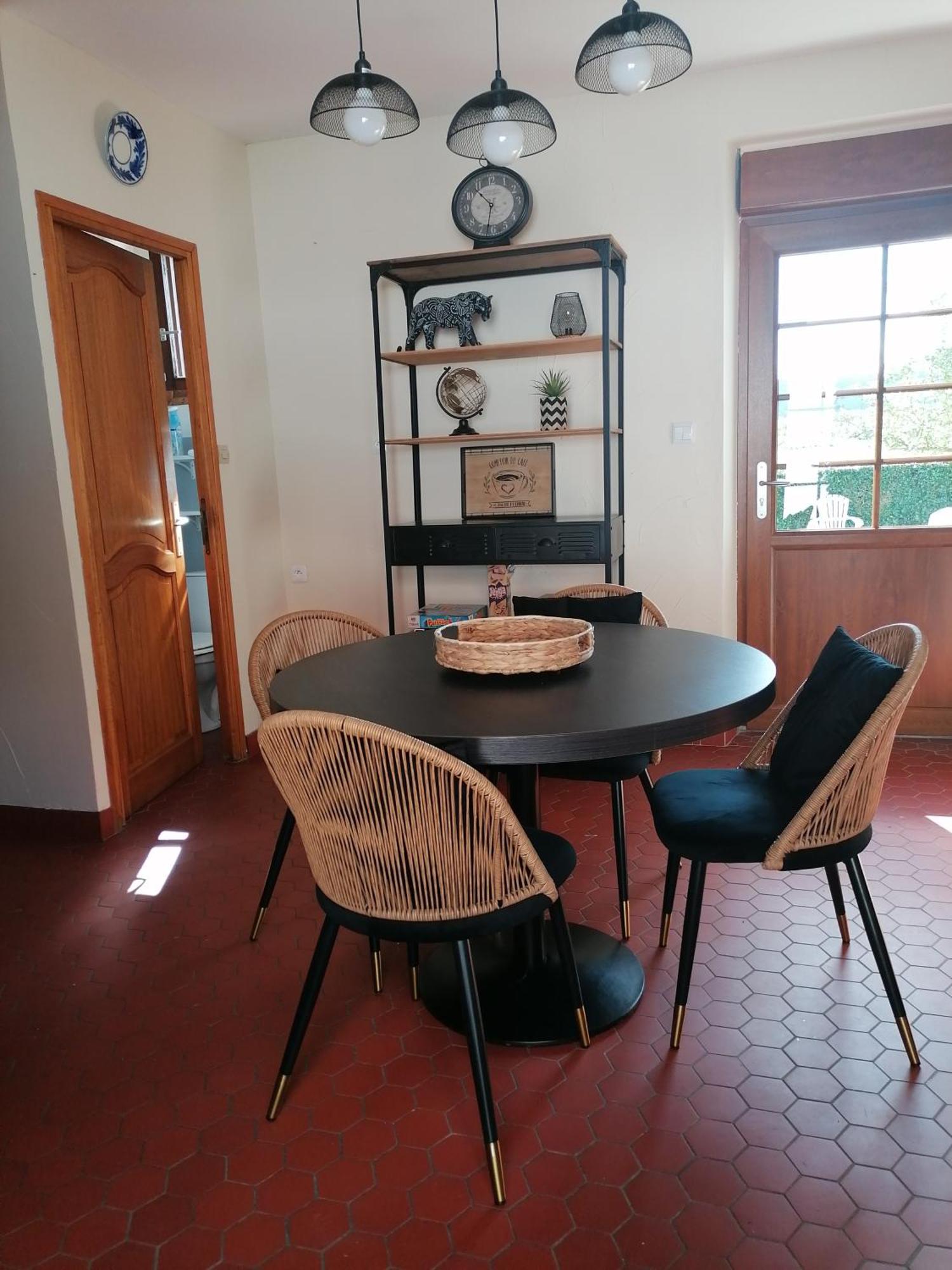 Auberge A La Ferme Surques Bagian luar foto